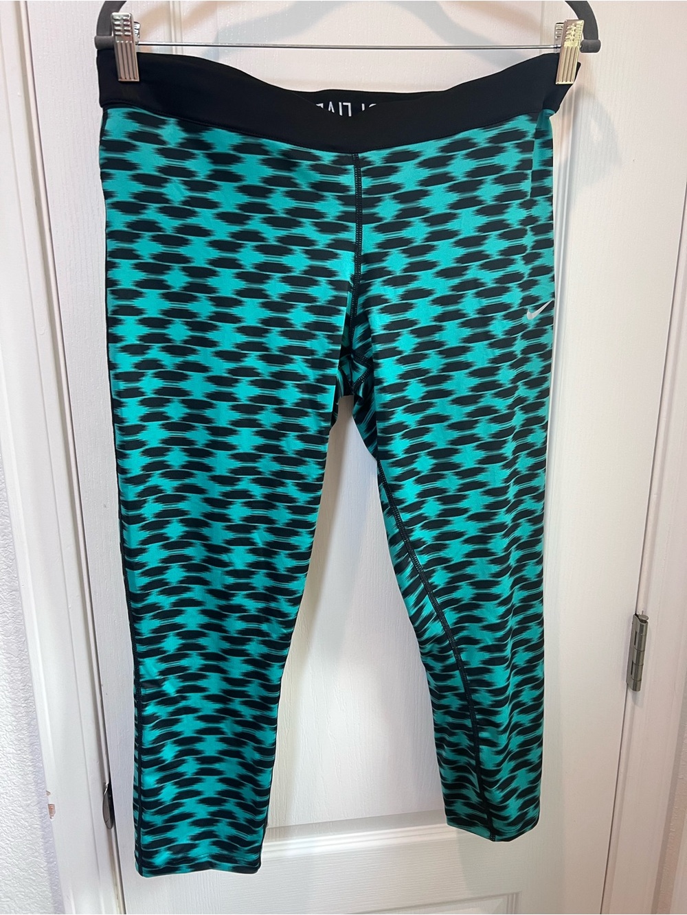 Nike Dri-FIT Women's XL Teal Black Running Pants Ankle Athletic Elastic Waist